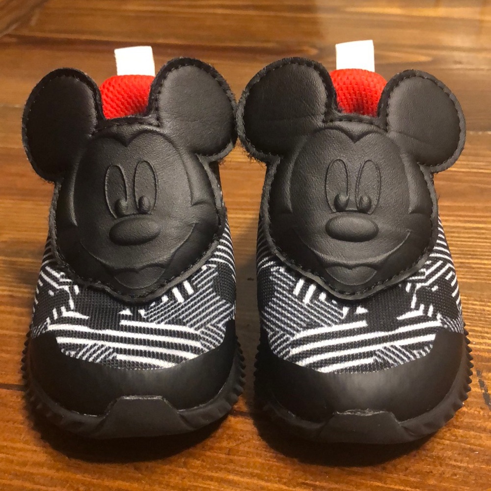 Adidas Mickey Mouse Toddler Shoes Size 4